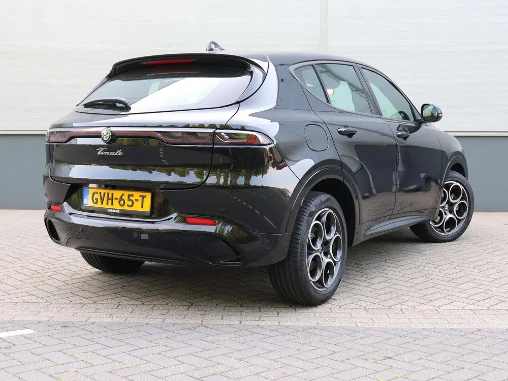 Alfa Romeo Tonale 1.5T Hybrid Sprint uit 2024, foto 5