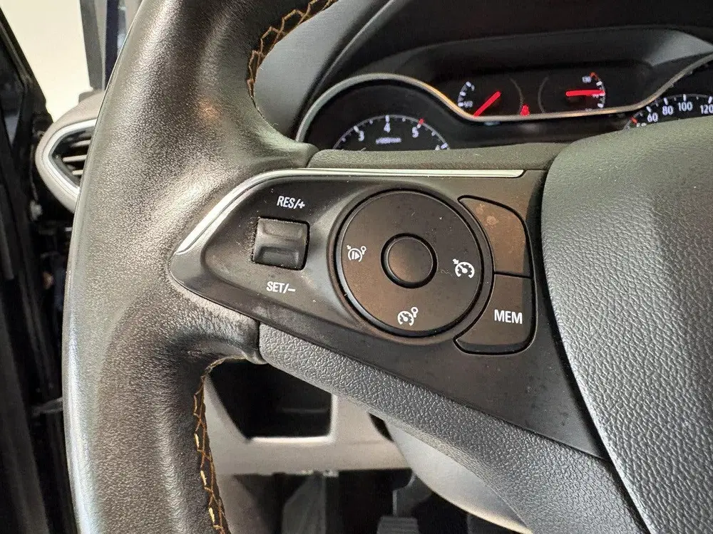 Opel Crossland 1.2 Turbo Innovation uit 2019, foto 13