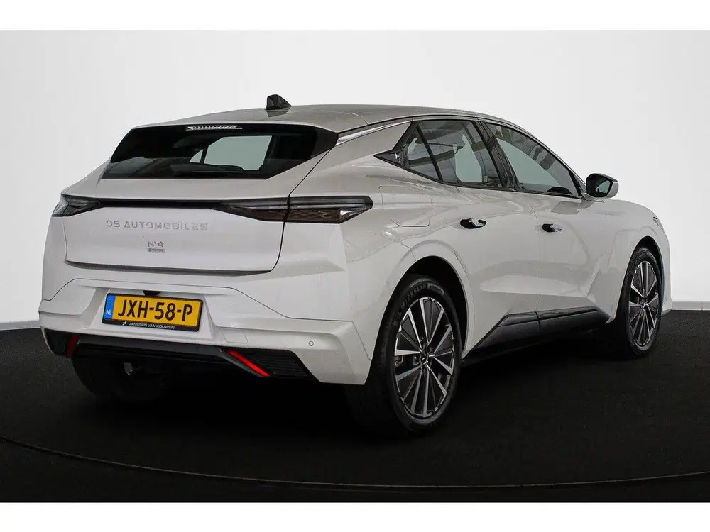 DS Automobiles DS 4 DS DS 4 No E-Tense Pallas 58.3 kWh Camera uit 2026, foto 3