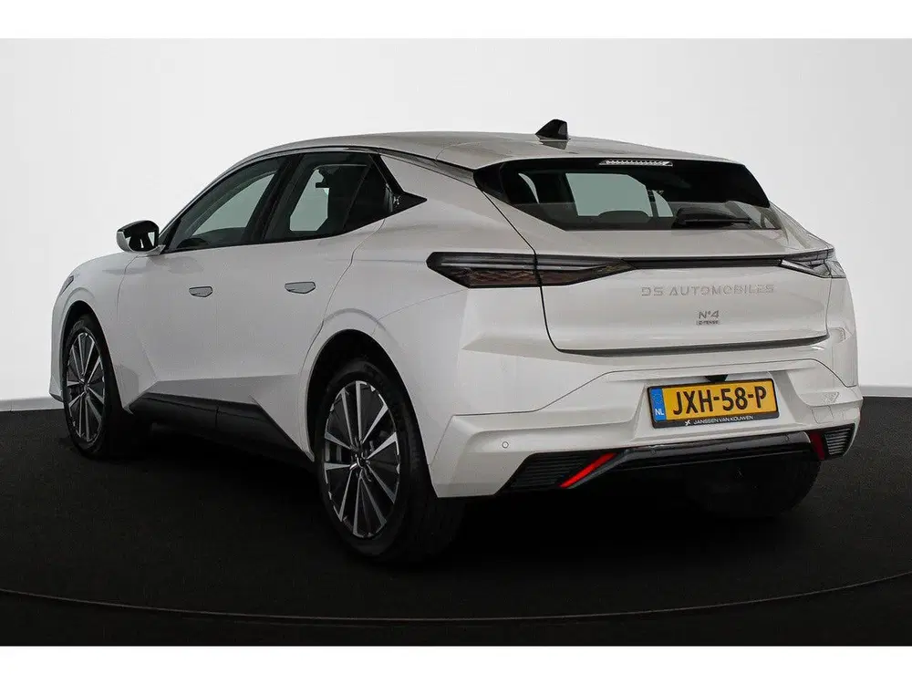 DS Automobiles DS 4 DS DS 4 No E-Tense Pallas 58.3 kWh Camera uit 2026, foto 4