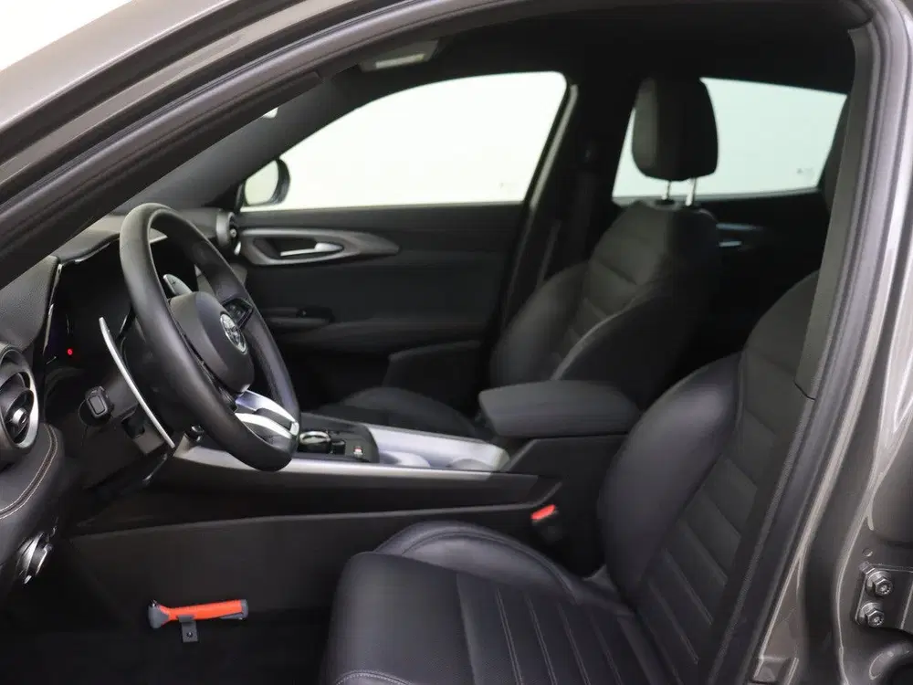 Alfa Romeo Tonale 1.5T Hybrid Sprint Hybrid 160 pk uit 2025, foto 10