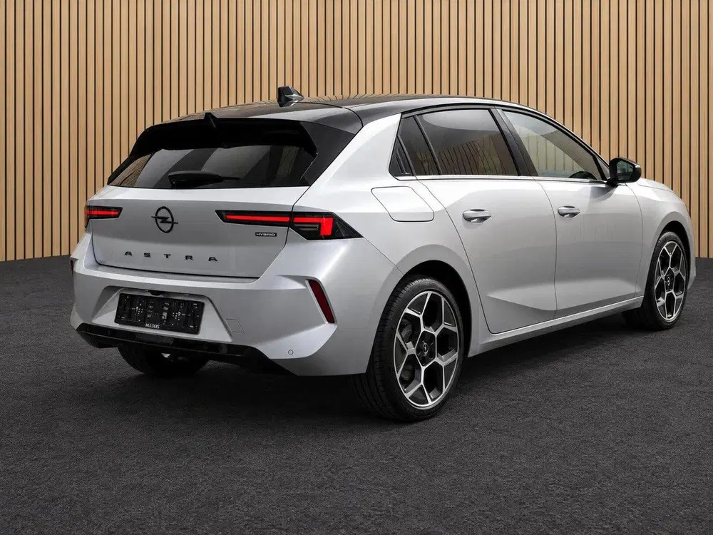 Opel Astra 1.6 Turbo Plug In Hybrid Ultimate VOORRAAD uit 2026, foto 3