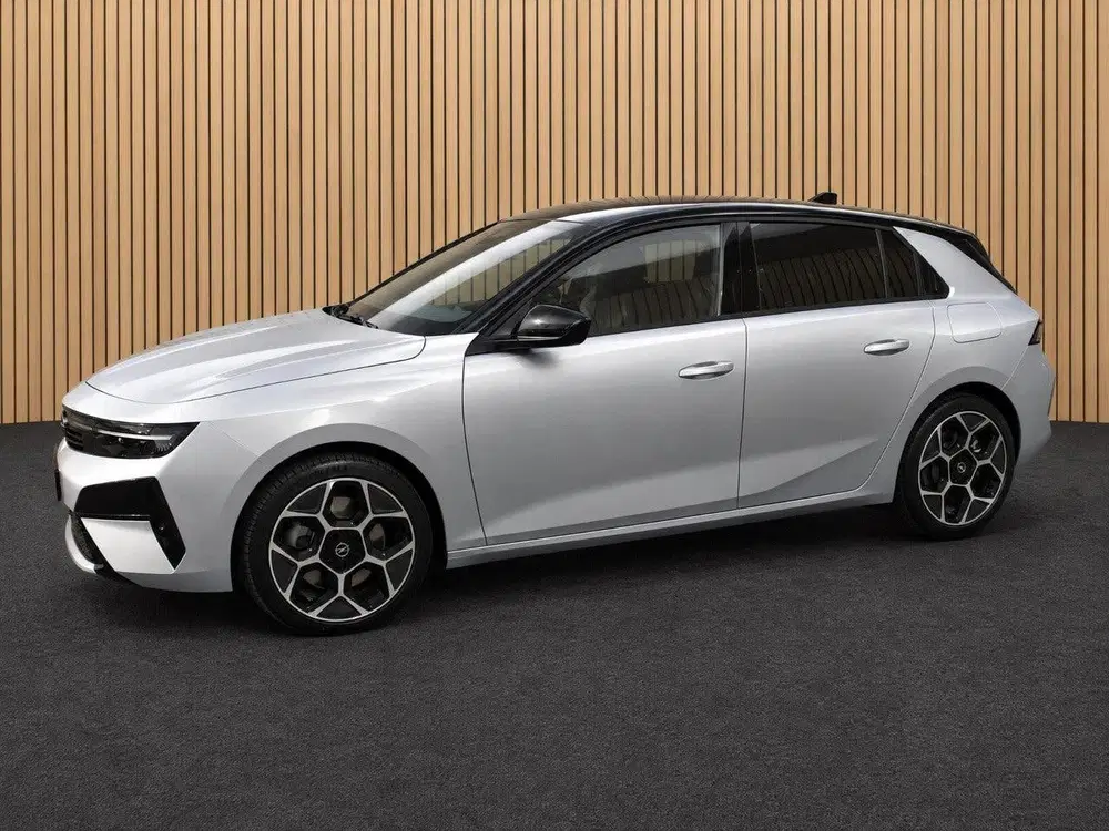 Opel Astra 1.6 Turbo Plug In Hybrid Ultimate VOORRAAD uit 2026, foto 4
