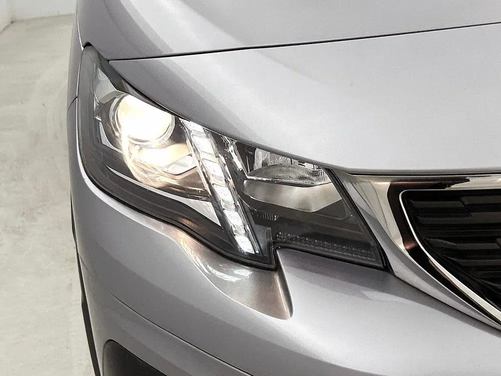 Peugeot Rifter 130pk Automaat Active pack uit 2021, foto 13