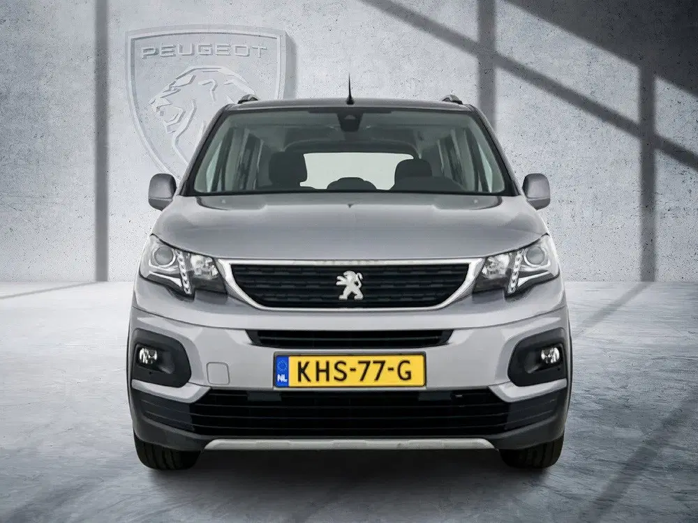 Peugeot Rifter 130pk Automaat Active pack uit 2021, foto 5