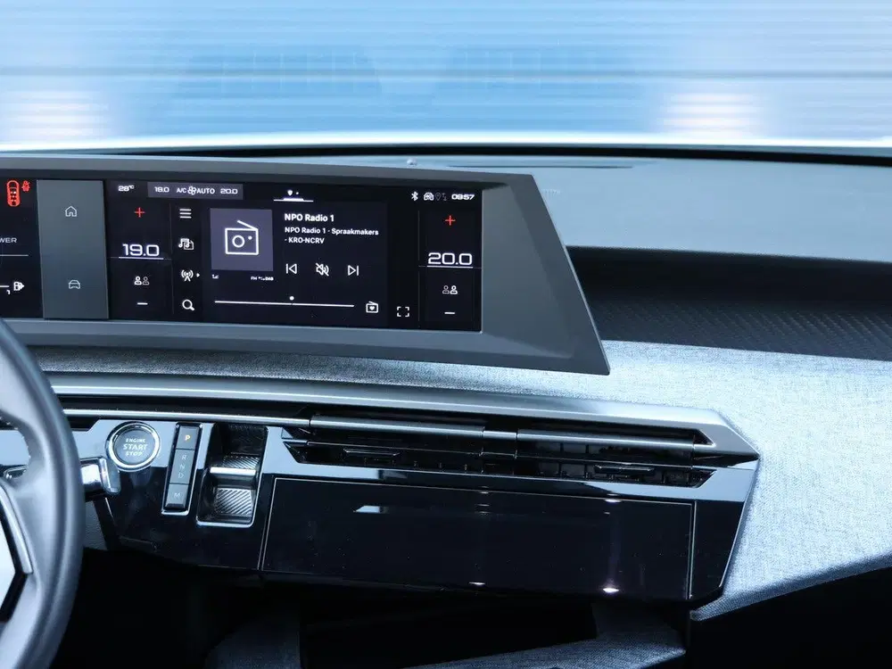 Peugeot 5008 1.2 Allure Hybrid 145 Camera uit 2025, foto 13