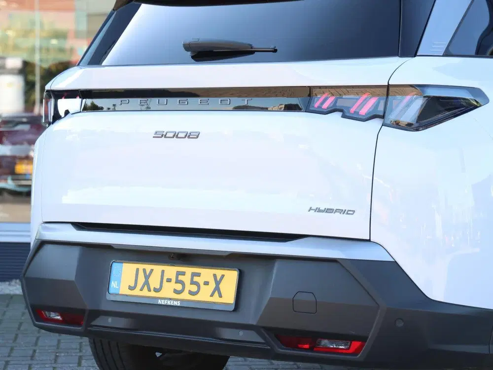 Peugeot 5008 1.2 Allure Hybrid 145 Camera uit 2025, foto 6