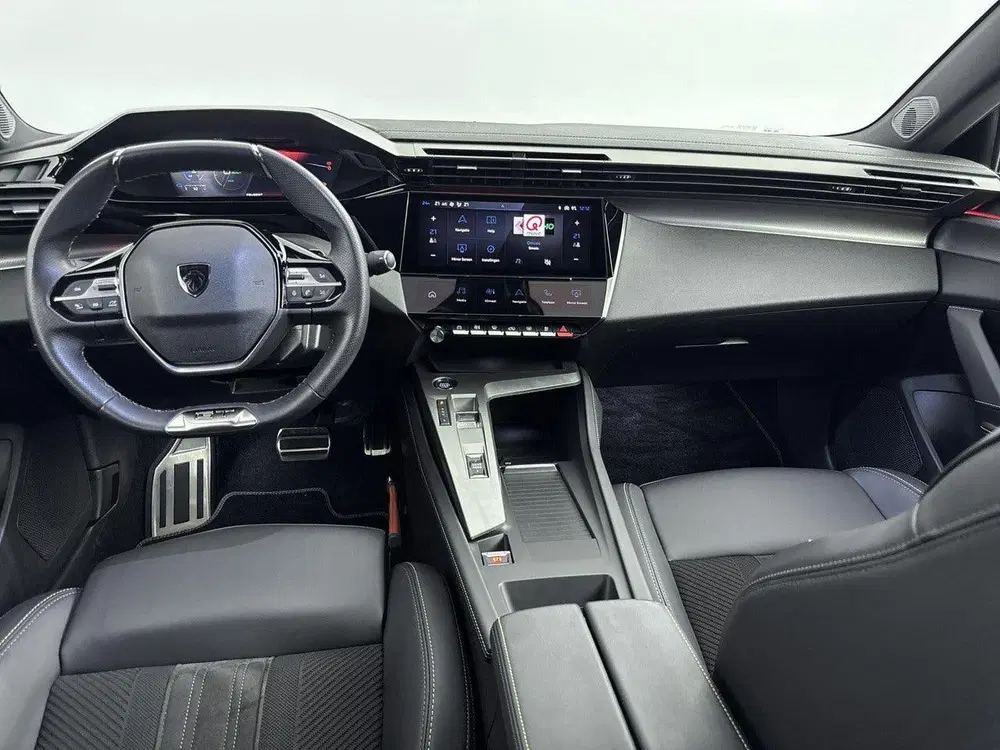 Peugeot 408 1.6 HYbrid GT 180 EAT8 uit 2024, foto 11