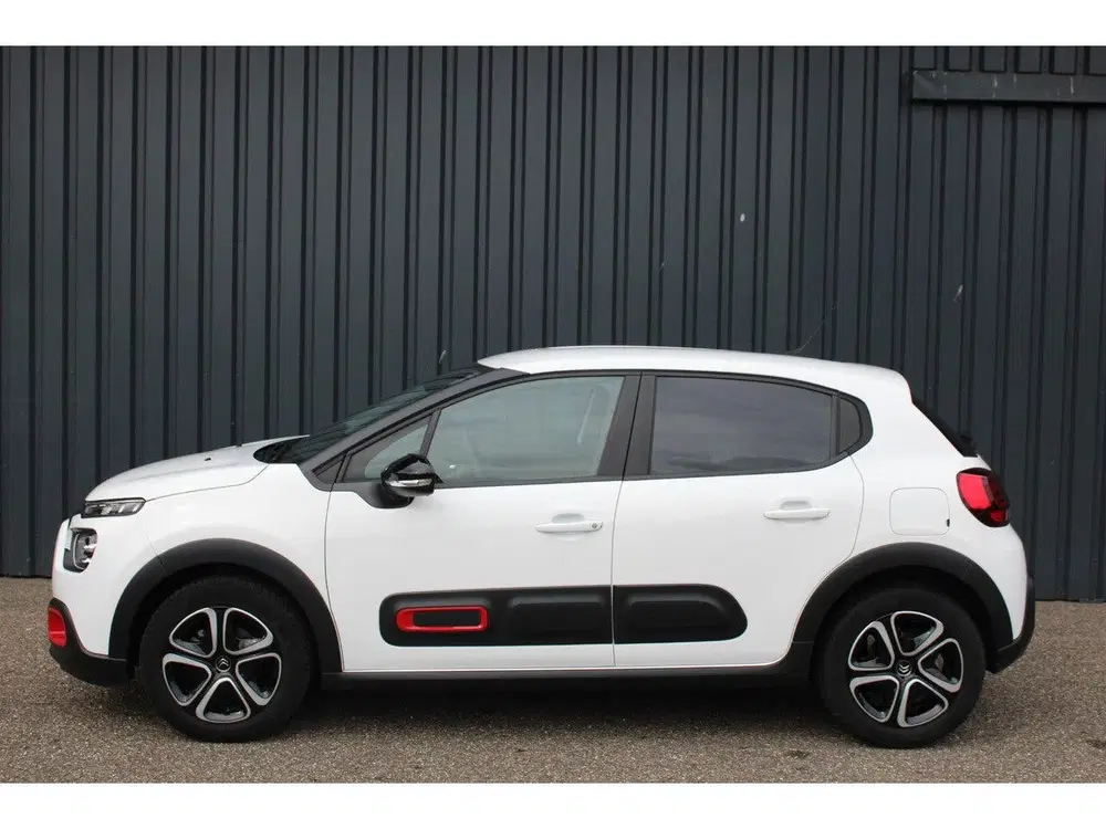 Citroën C3 1.2 PureTech Feel Stoelverwarming Voor uit 2022, foto 6