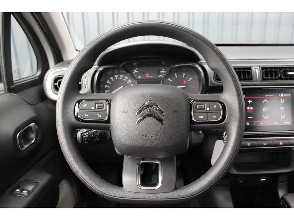 Citroën C3 1.2 PureTech Feel Stoelverwarming Voor uit 2022, foto 9