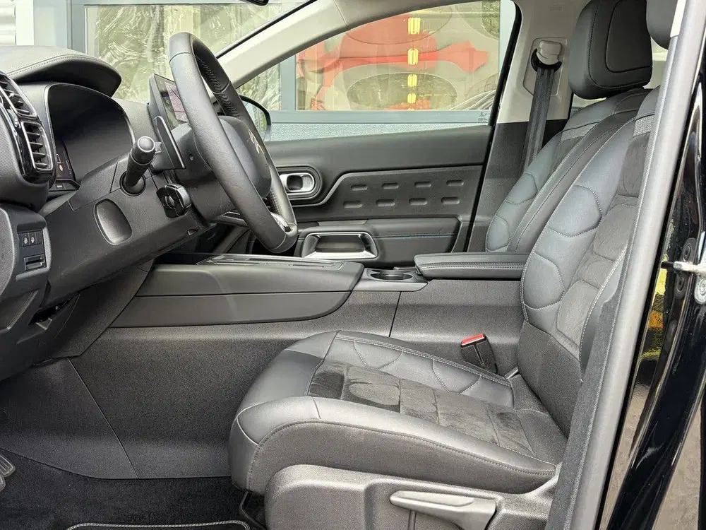 Citroën C5 Aircross Shine 1.2 Turbo 130pk EAT8 uit 2022, foto 3
