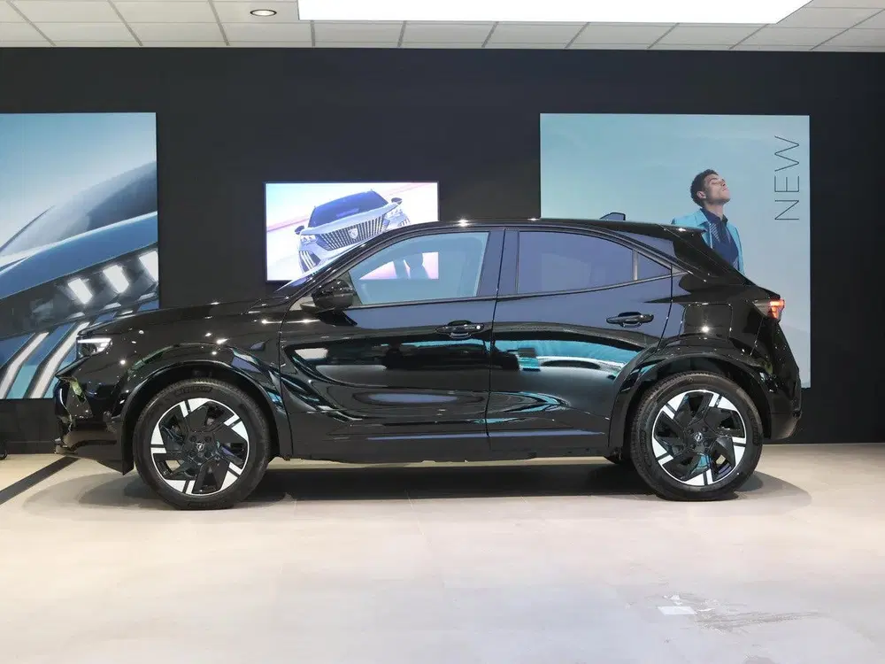 Opel Mokka Electric GS 54 kWh uit 2025, foto 2
