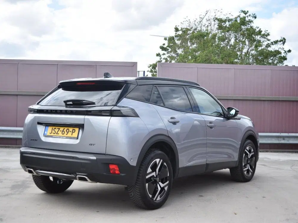 Peugeot 2008 1.2 PureTech GT Pack l Stoel VW l Elektris uit 2024, foto 3