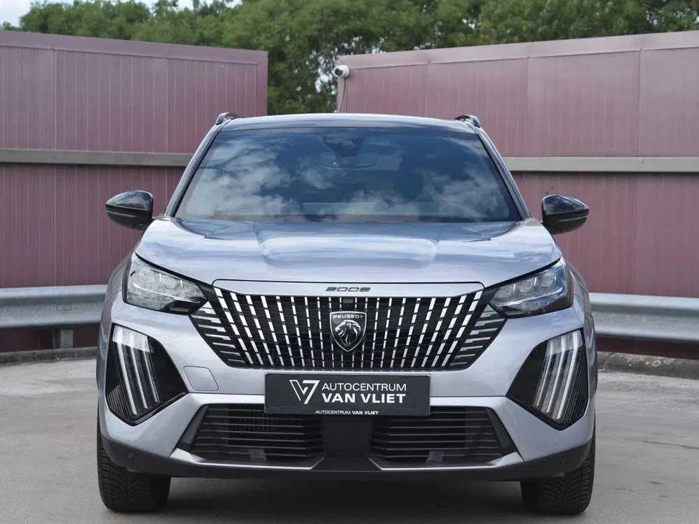 Peugeot 2008 1.2 PureTech GT Pack l Stoel VW l Elektris uit 2024, foto 4