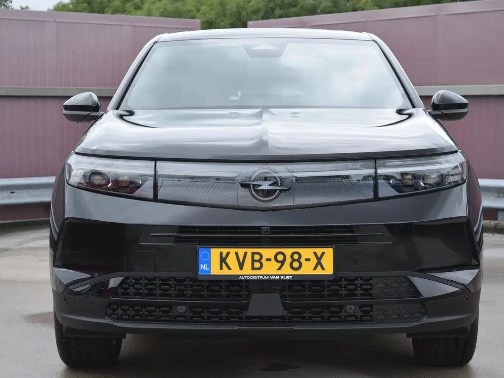 Opel Grandland 1.2 Turbo Hybrid Business Edition uit 2026, foto 4