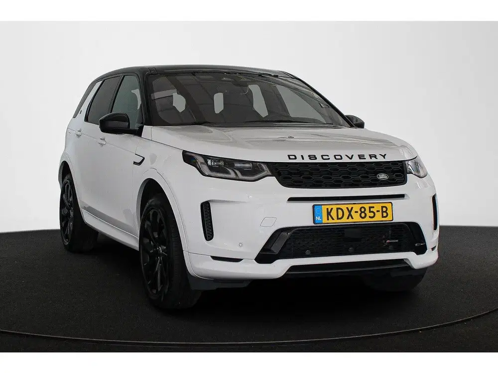 Land Rover Discovery Sport P300e 1.5 R-Dynamic HSE Panoramad uit 2023, foto 2