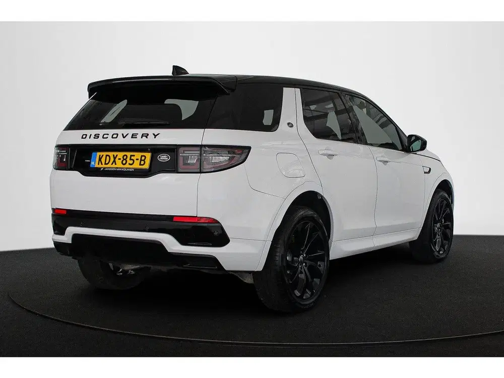 Land Rover Discovery Sport P300e 1.5 R-Dynamic HSE Panoramad uit 2023, foto 3