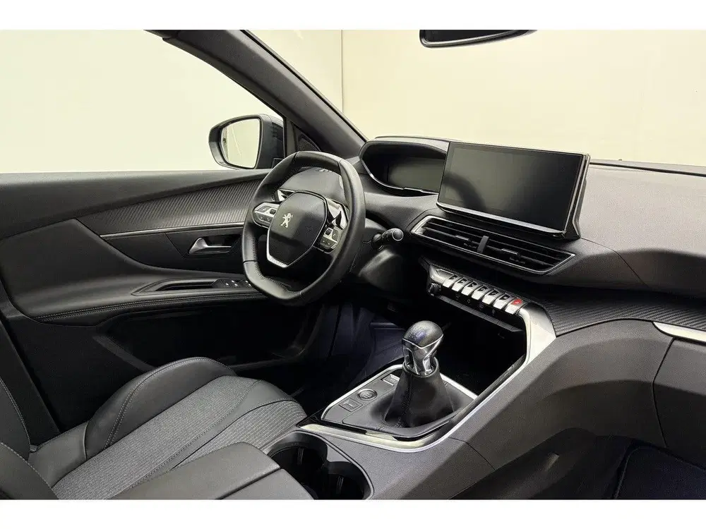 Peugeot 3008 1.2T Allure Pack Business uit 2024, foto 3