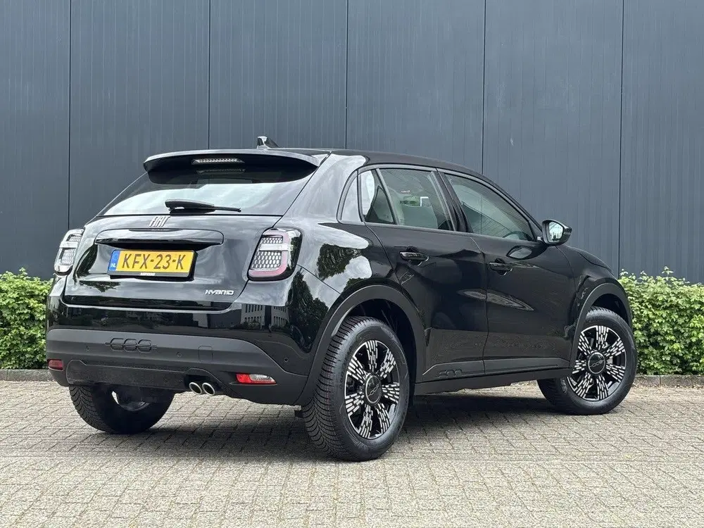 Fiat 600 145pk Hybrid Icon Automaat uit 2026, foto 3