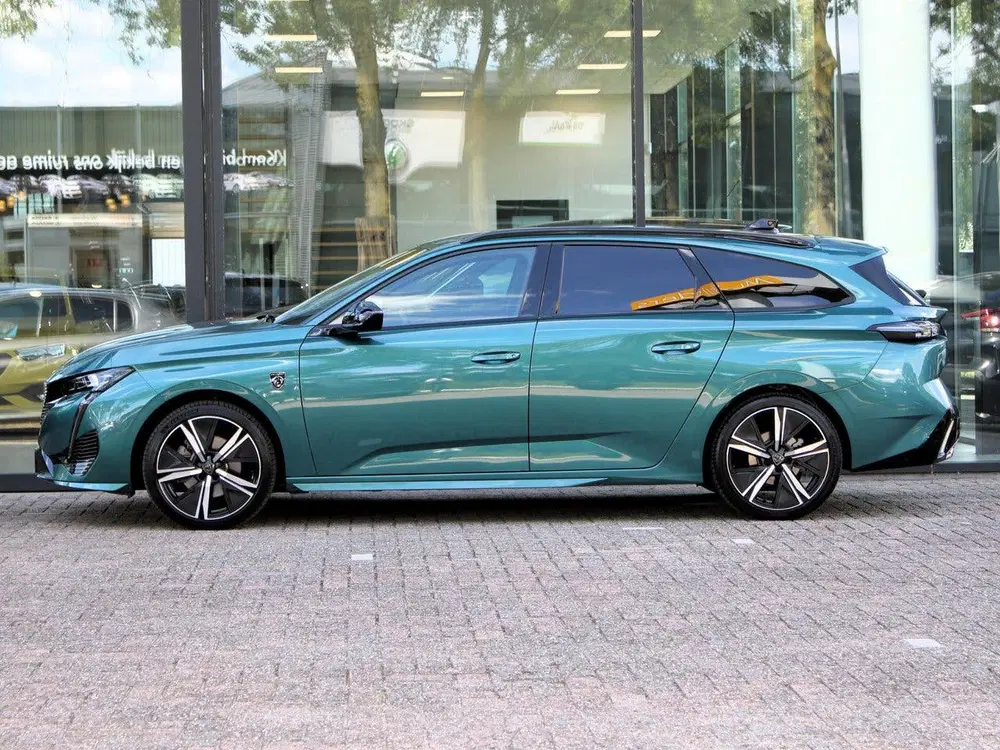 Peugeot 308 SW 1.2 Hybrid 136 e-DCS6 GT uit 2024, foto 11