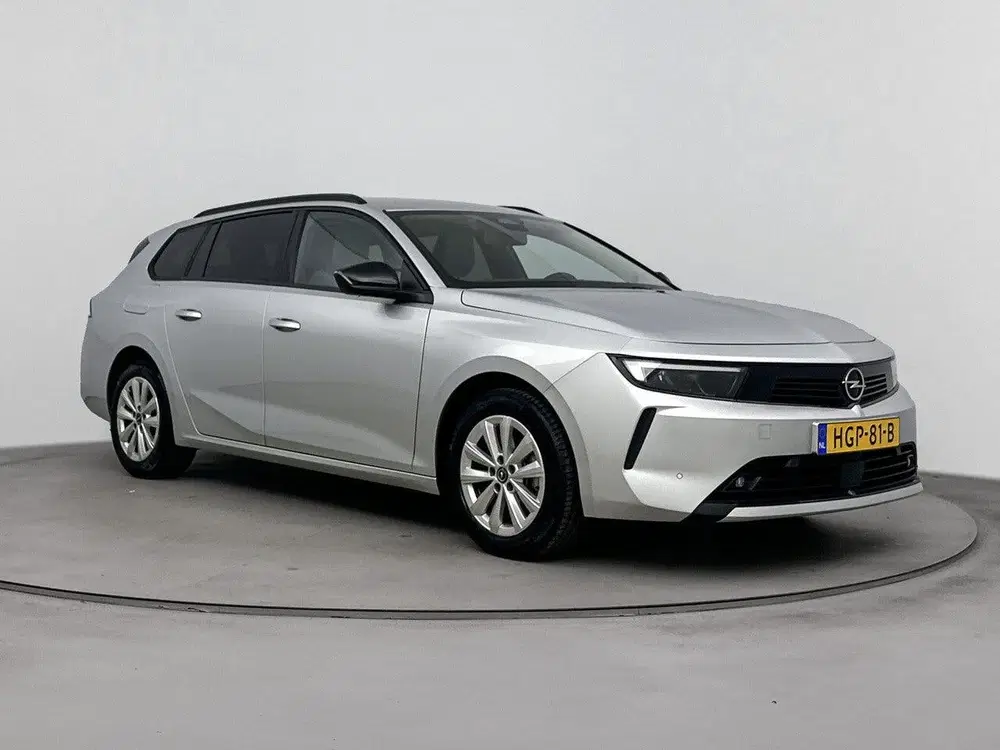 Opel Astra Sports Tourer 1.2 110 pk Turbo Business Ed uit 2025, foto 2
