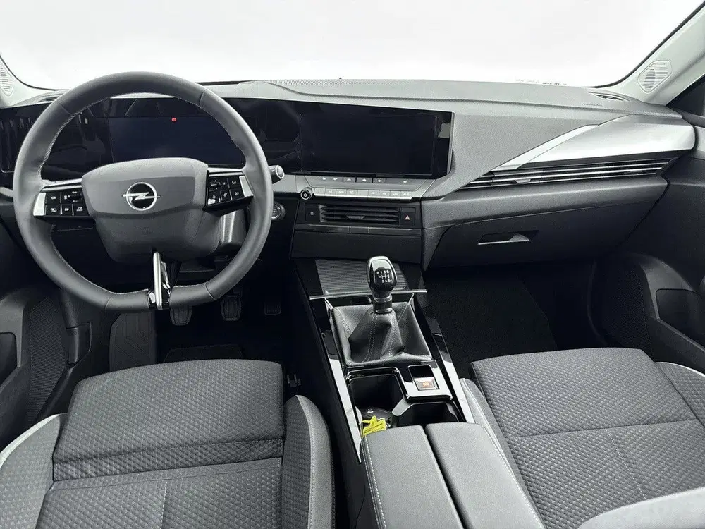 Opel Astra Sports Tourer 1.2 110 pk Turbo Business Ed uit 2025, foto 8