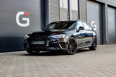 Audi A4 40 TFSI S edition Competition uit 2023