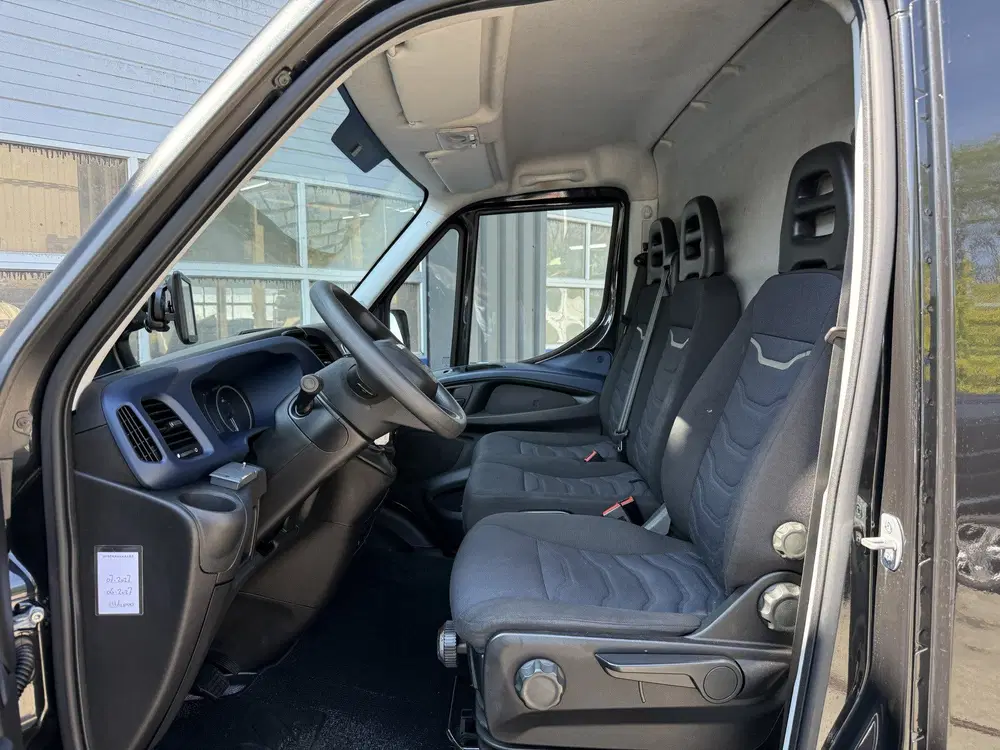 Iveco Daily 35C18HV 3.0 352 H2 Dubbellucht (bj 2021) uit 2021, foto 3