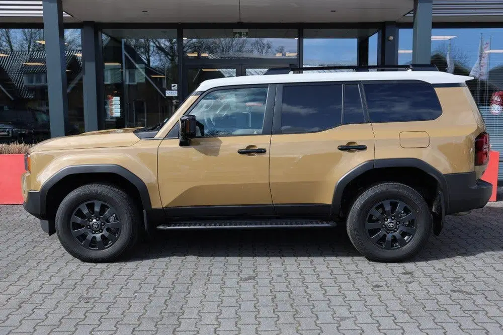 Toyota Land Cruiser 2.8 D-4D 5DRS *FIRST EDITION* A uit 2024, foto 2
