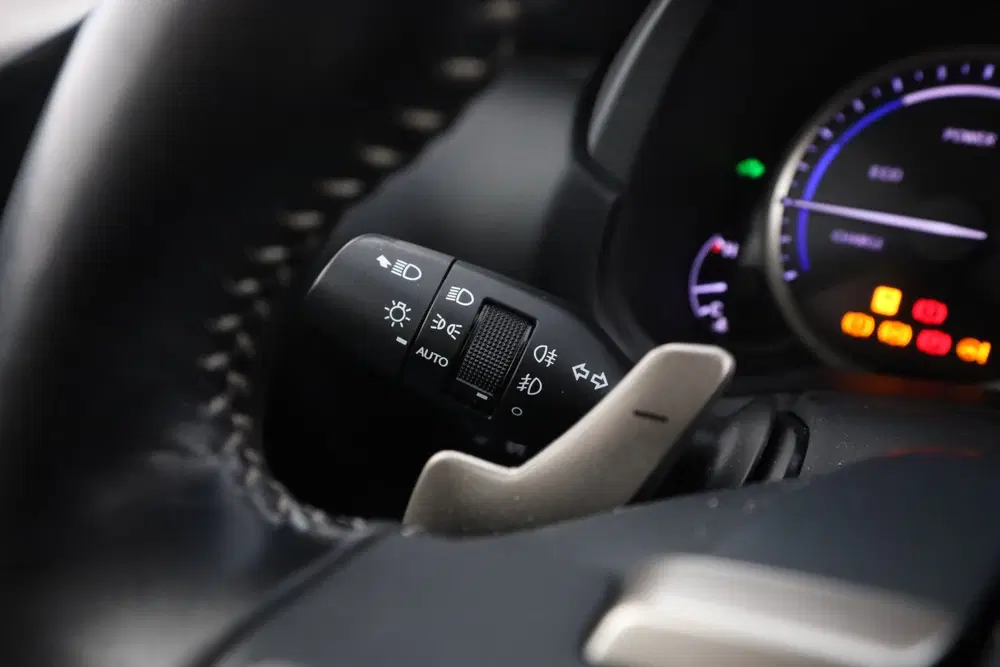 Lexus NX 300h AWD First Edition uit 2019, foto 13