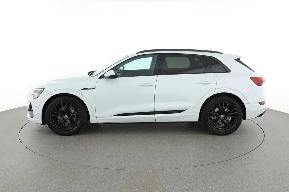 Audi e-tron e-tron 50 quattro Launch edition Black 71 uit 2019, foto 3