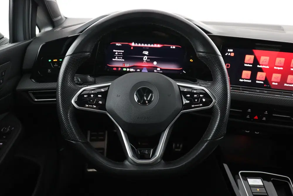 Volkswagen Golf 1.5 eTSI Life Business uit 2022, foto 11