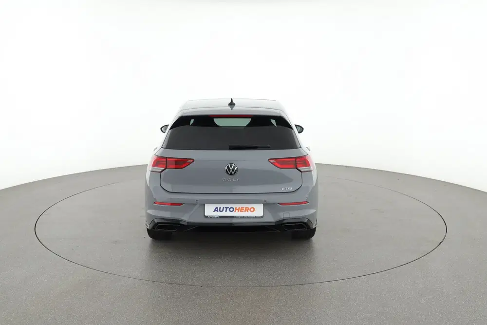 Volkswagen Golf 1.5 eTSI Life Business uit 2022, foto 5