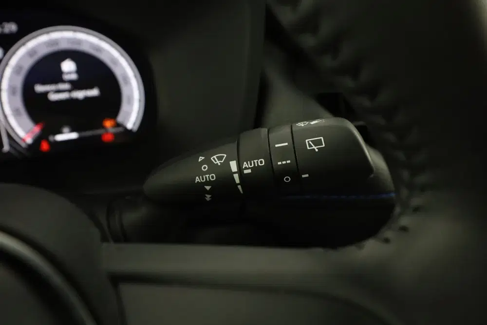 Toyota RAV 4 2.5 Hybrid Active uit 2023, foto 11