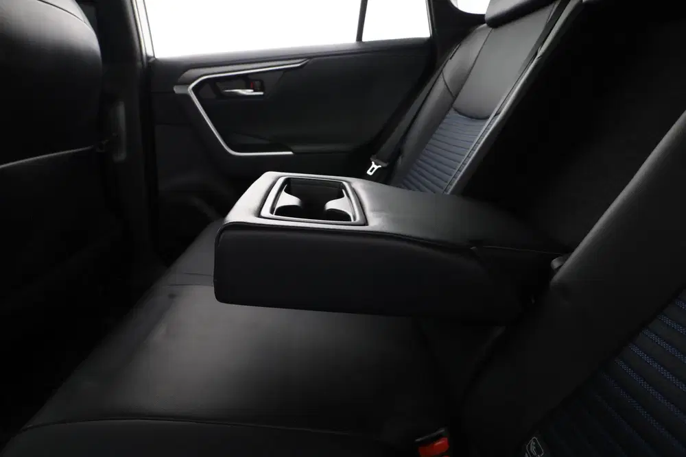 Toyota RAV 4 2.5 Hybrid Active uit 2023, foto 14