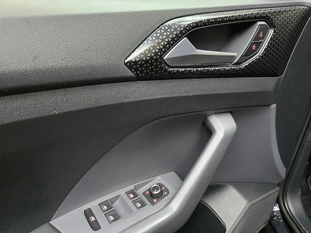 Volkswagen T-Cross 1.0 TSI Style 1.0 TSI Style Navi Clima LM uit 2019, foto 4