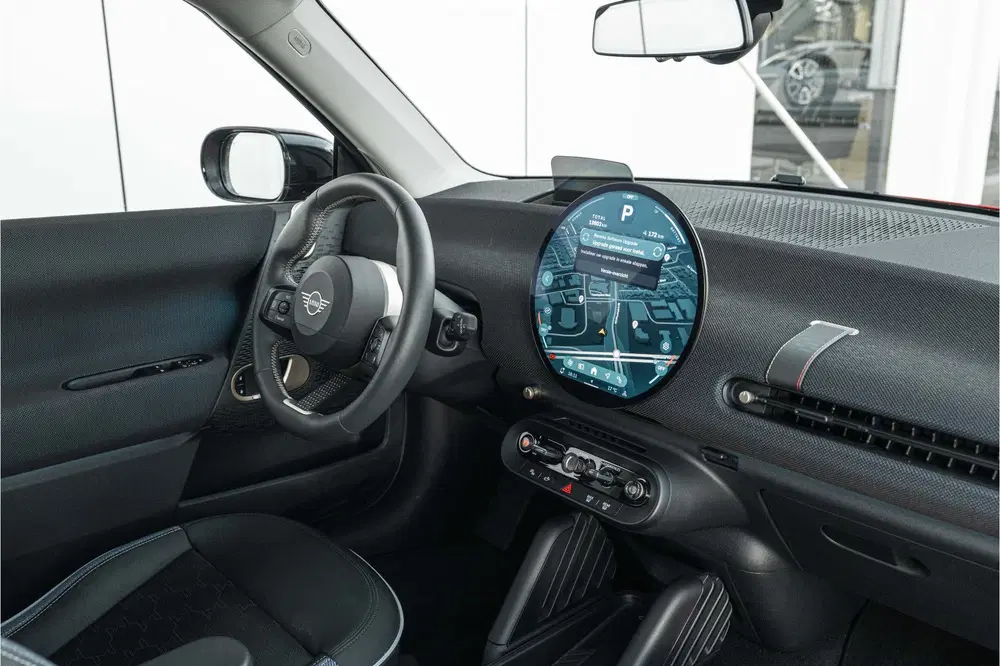 Mini Hatchback Cooper E uit 2024, foto 14