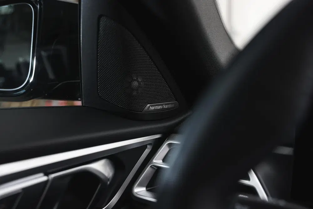 BMW i4 M60 uit 2025, foto 15