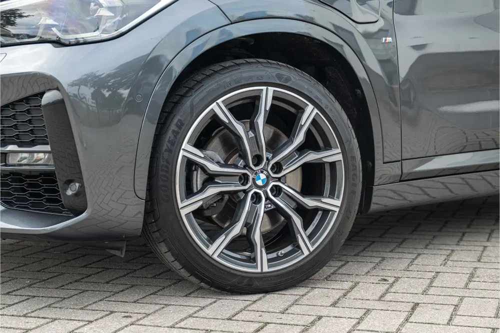 BMW X1 xDrive25e M Sport Automaat uit 2021, foto 9