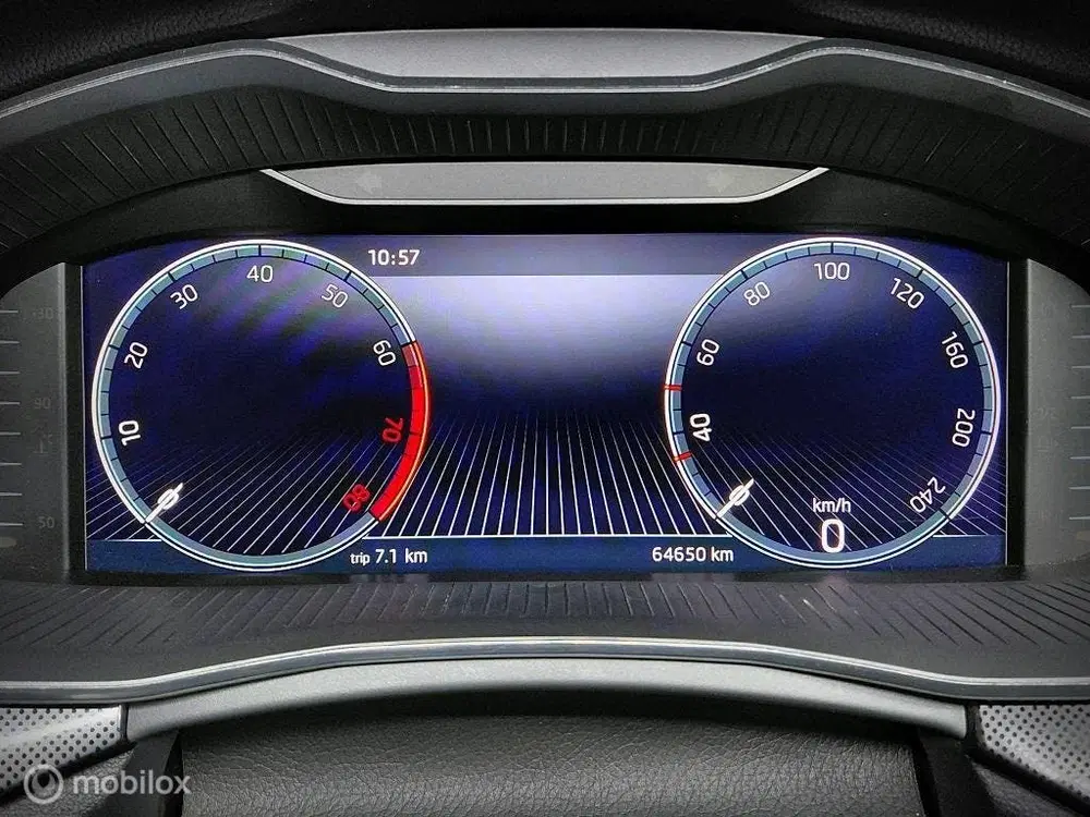 Skoda Scala 1.0 TSI Sport Business uit 2024, foto 12