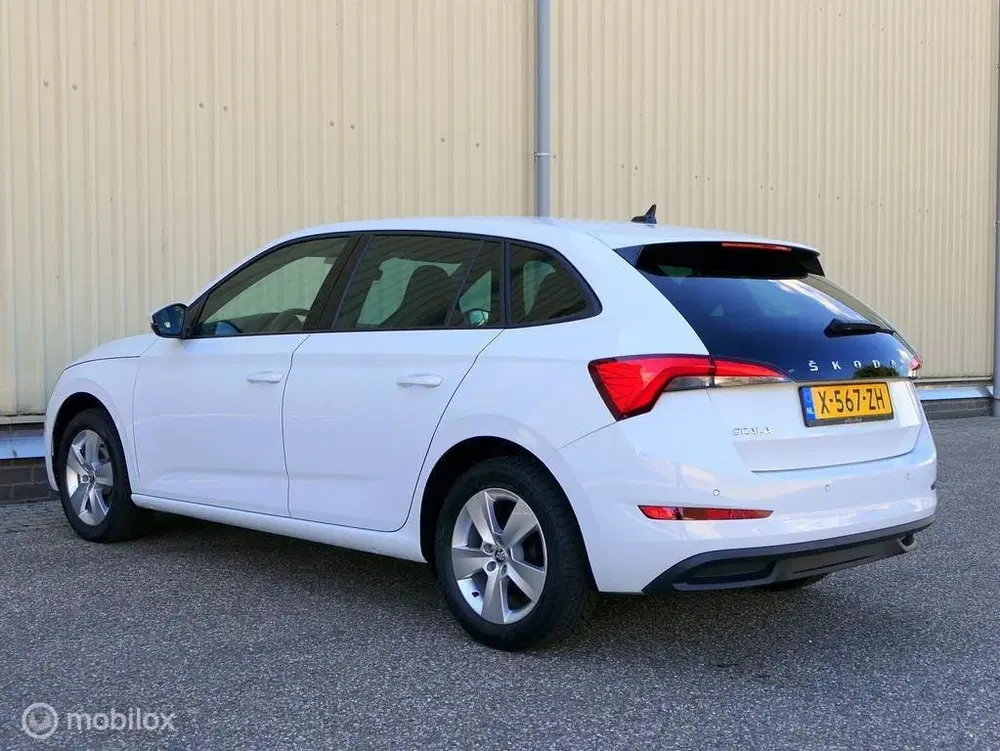 Skoda Scala 1.0 TSI Sport Business uit 2024, foto 9