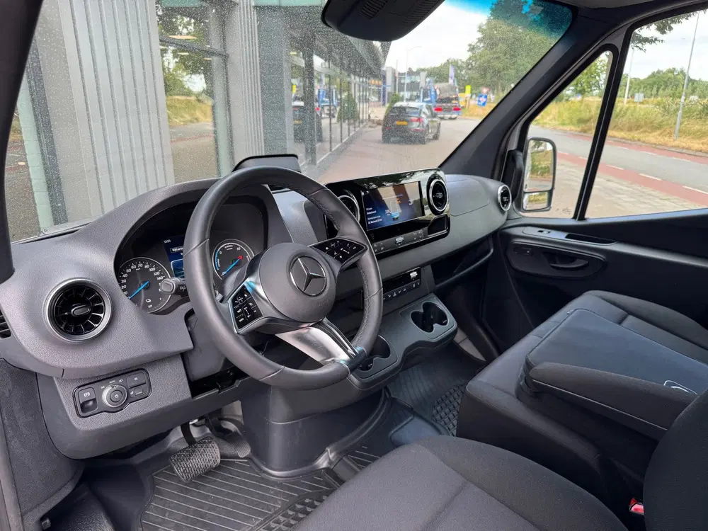 Mercedes-Benz Sprinter 320 L2 Pro 81kWh 313km LED Winterpak uit 2025, foto 2
