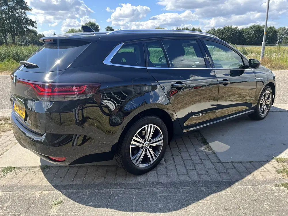 Renault Megane Mégane Estate 1.3 TCe 141PK Intens uit 2022, foto 2