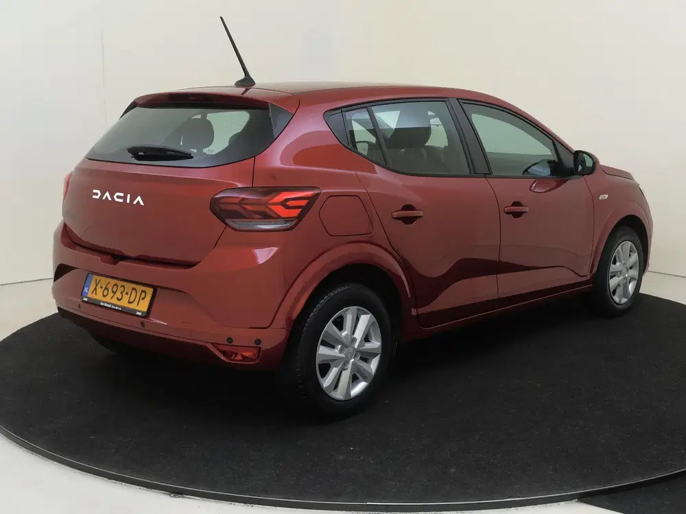 Dacia Sandero 1.0 TCe 90 Expression uit 2023, foto 4