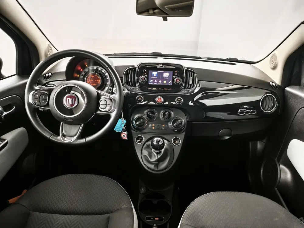 Fiat 500 0.9 TwinAir Turbo Young uit 2020, foto 3