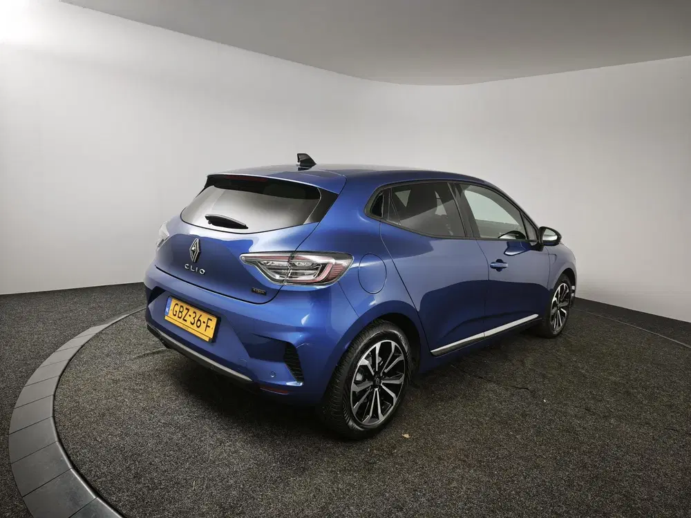 Renault Clio 1.6 E-Tech Full Hybrid 145 techno uit 2024, foto 2