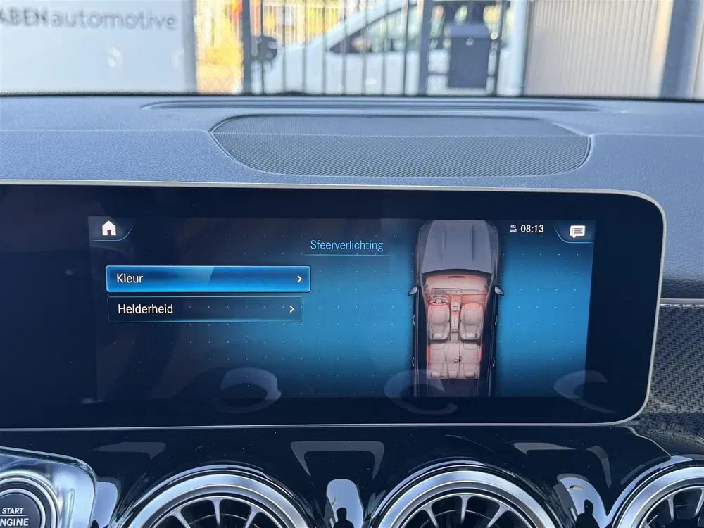 Mercedes-Benz GLB 200 Business Solution AMG (PANO uit 2020, foto 13