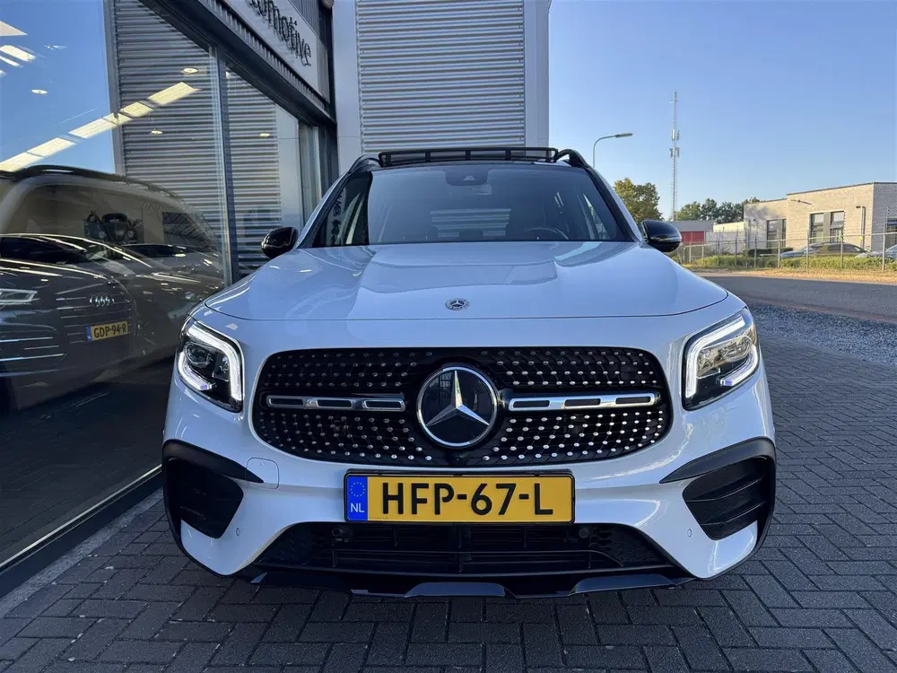 Mercedes-Benz GLB 200 Business Solution AMG (PANO uit 2020, foto 4