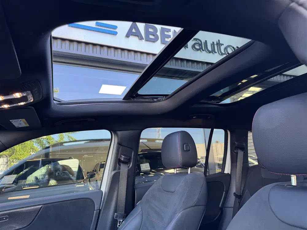 Mercedes-Benz GLB 200 Business Solution AMG (PANO uit 2020, foto 9