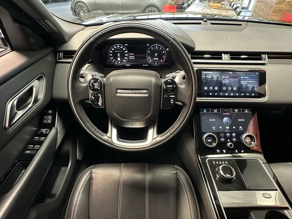 Land Rover Range Rover Velar 2.0 P250 TURBO AWD SE R-DYNAMIC uit 2020, foto 12